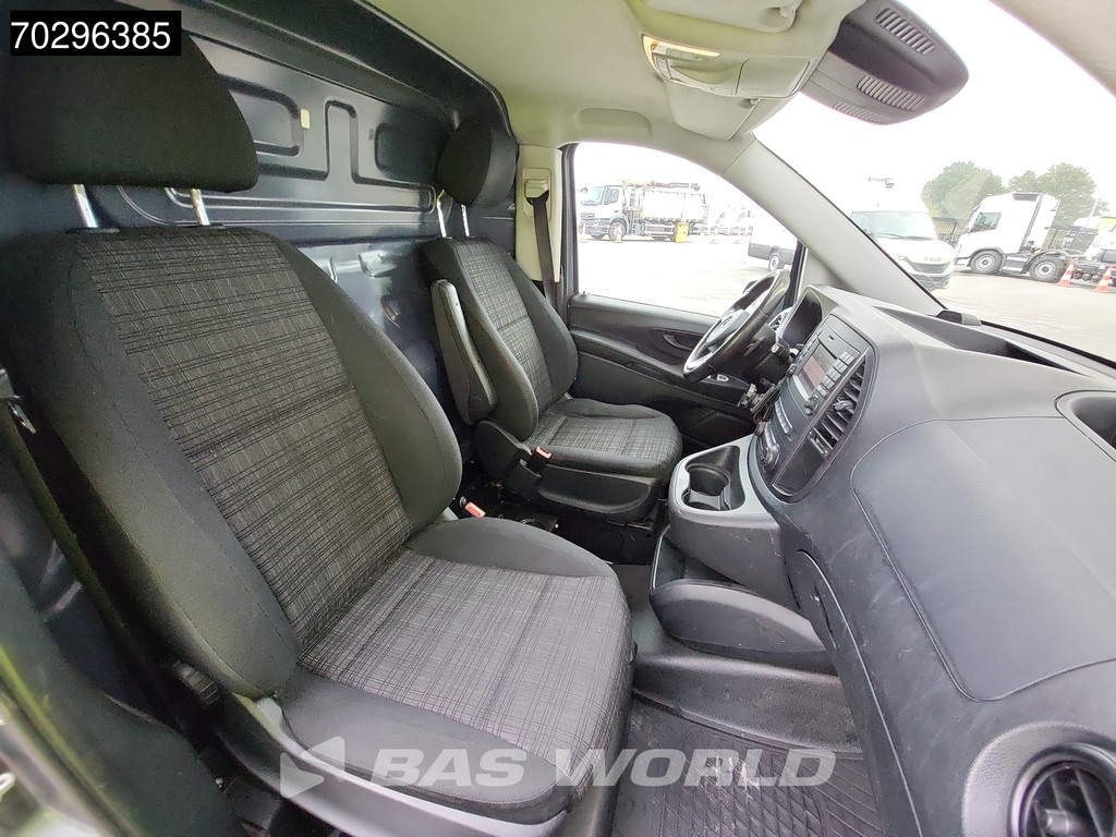 Mercedes-Benz Vito 116 Automaat L2H1 Trekhaak Navi Airco Cruise Camera Parkeersensoren Standkachel Euro6 L2 Airco Trekhaak Cruise control 12