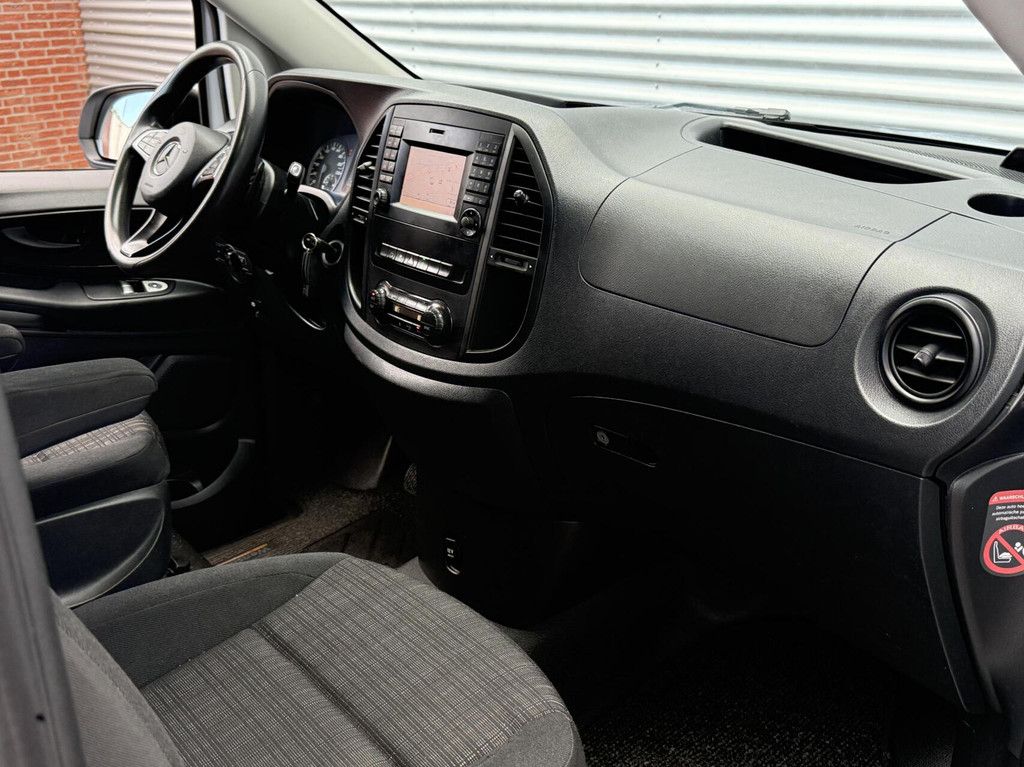 Mercedes-Benz Vito Bestel 114 CDI Autom Airco Led Cruise Navi Pdc Camera Trekhaak Perfecte Bus 2015 Nw Model 10