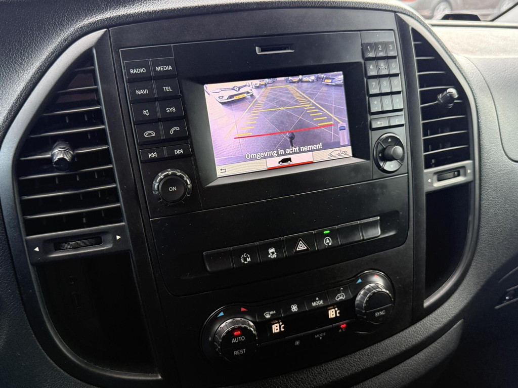 Mercedes-Benz Vito Bestel 114 CDI Autom Airco Led Cruise Navi Pdc Camera Trekhaak Perfecte Bus 2015 Nw Model 16