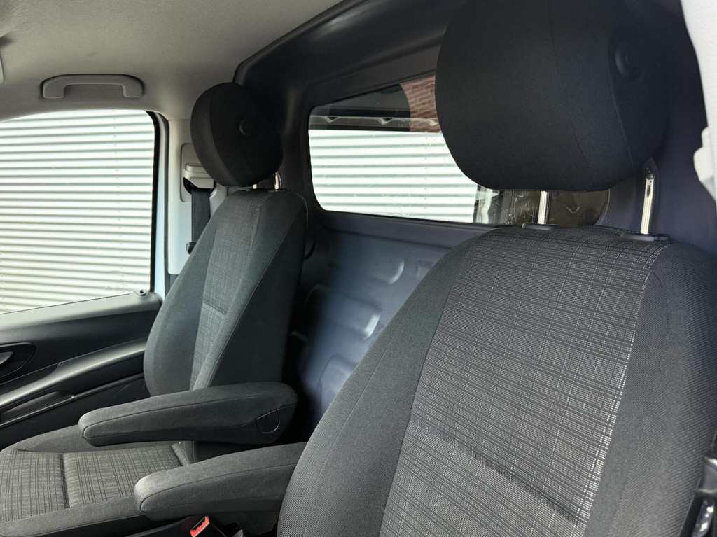 Mercedes-Benz Vito Bestel 114 CDI Autom Airco Led Cruise Navi Pdc Camera Trekhaak Perfecte Bus 2015 Nw Model 18