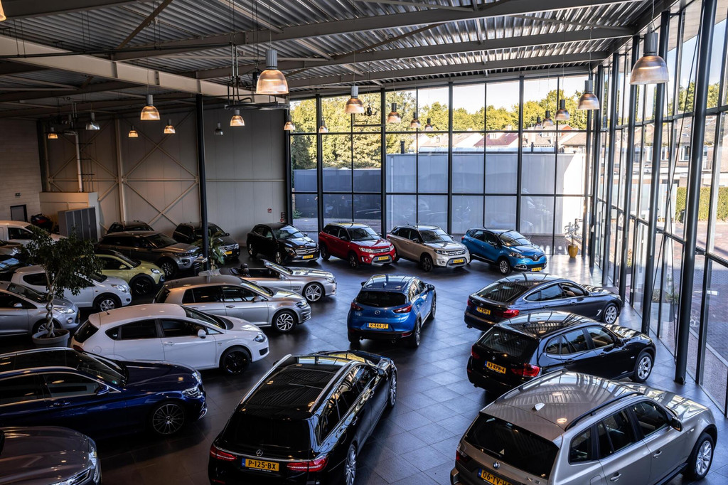 Mercedes-Benz Vito Bestel 114 CDI Autom Airco Led Cruise Navi Pdc Camera Trekhaak Perfecte Bus 2015 Nw Model 20