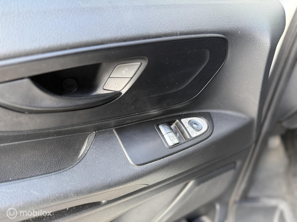 Mercedes-Benz Vito Bestel 114 CDI Extra Lang DC Comfort 11