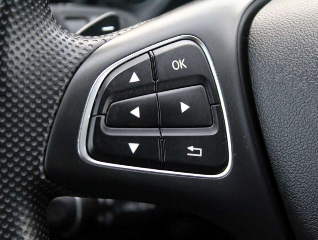 Mercedes-Benz Vito Tourer 114 CDI XL Personenbus Aut. 9 Pers. 16