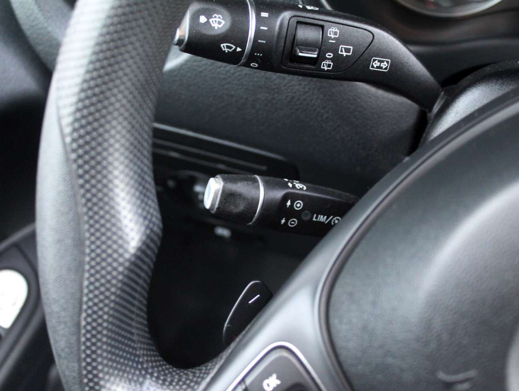 Mercedes-Benz Vito Tourer 114 CDI XL Personenbus Aut. 9 Pers. 17