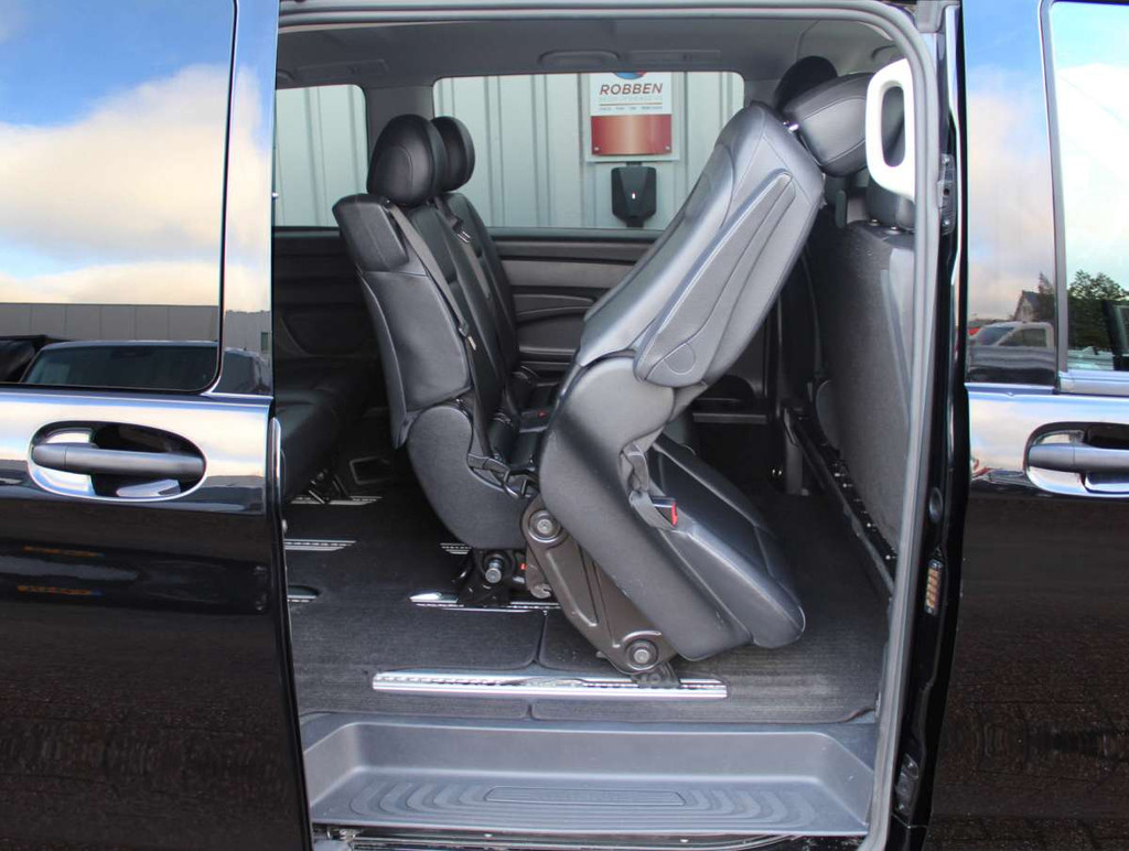 Mercedes-Benz Vito Tourer 114 CDI XL Personenbus Aut. 9 Pers. 8
