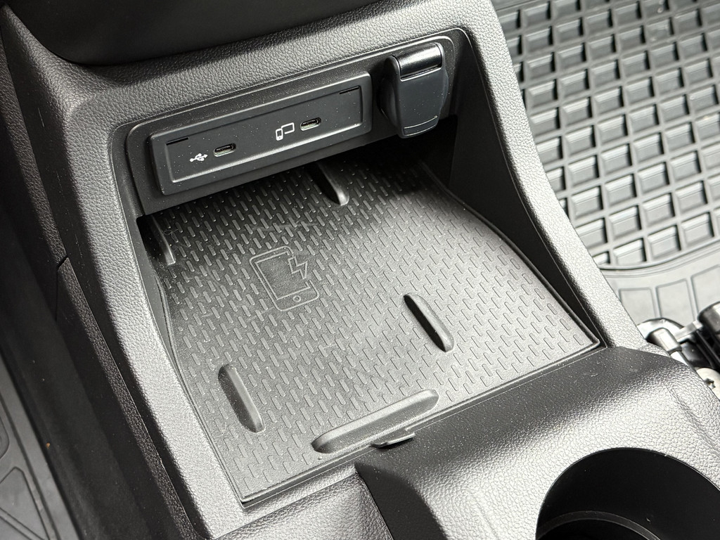 Mercedes-Benz eCitan 51 kWh PRO / FULL ELECTRIC / BPM VRIJ! / STUUR EN STOELVERWARMING / KEYLESS-GO / ZEER COMPLETE CITAN !! / CAMERA / LED / ACHTERKLEP 21