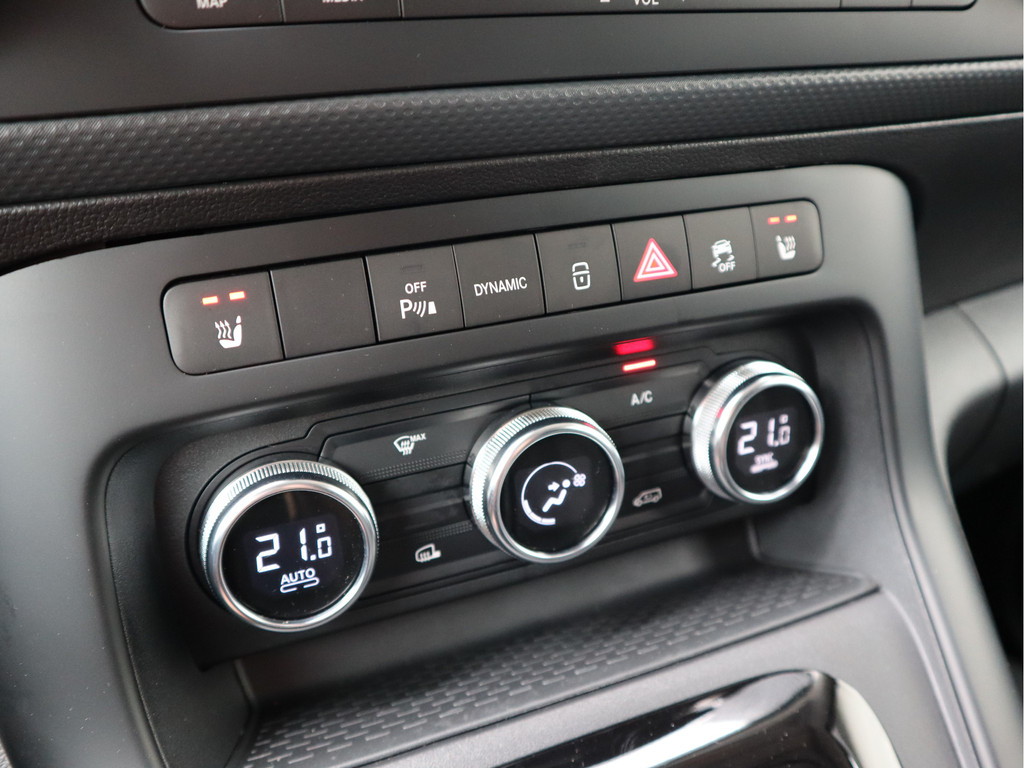 Mercedes-Benz eCitan L1 Pro 51 kWh - Trekhaak - Apple Play - Stoelverwarming 11