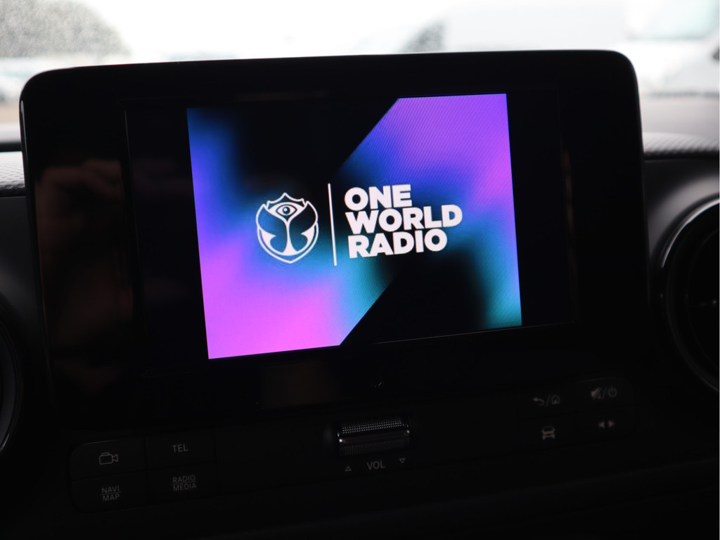 Mercedes-Benz eCitan L1 Pro 51 kWh - Trekhaak - Apple Play - Stoelverwarming 18