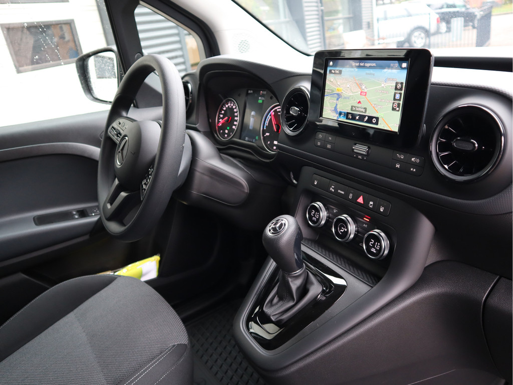 Mercedes-Benz eCitan L1 Pro 51 kWh - Trekhaak - Apple Play - Stoelverwarming 8