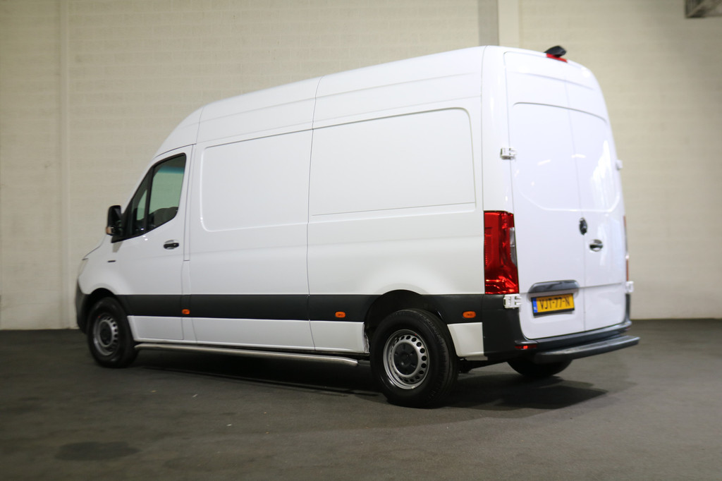 Mercedes-Benz eSprinter L2 H2 55 kWh Airco 270gr Achterdeuren 7