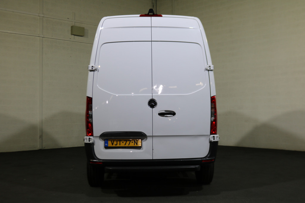Mercedes-Benz eSprinter L2 H2 55 kWh Airco 270gr Achterdeuren 8