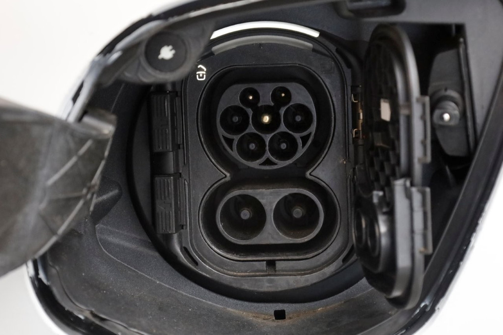 Mercedes-Benz eVito Tourer Lang 90kWh WLTP 369km Long Range 2 Persoons 07-2021 16