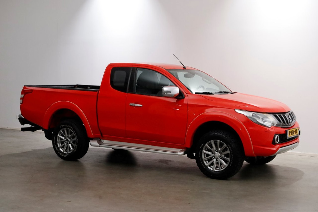 Mitsubishi L 200 2.4 DI-D 180pk Club Cab Intense 4x4 High/Low Gearing + Diff. Lock 12-2018 10