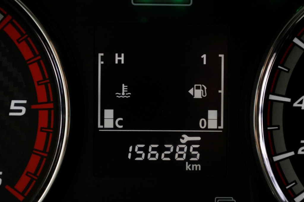 Mitsubishi L 200 2.4 DI-D 180pk Club Cab Intense 4x4 High/Low Gearing + Diff. Lock 12-2018 18