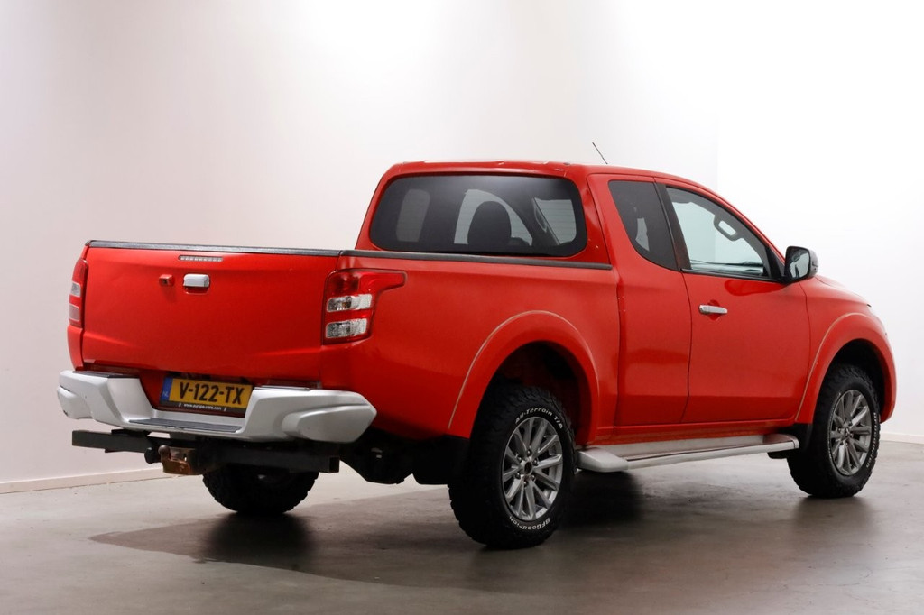 Mitsubishi L 200 2.4 DI-D 180pk Club Cab Intense 4x4 High/Low Gearing + Diff. Lock 12-2018 8