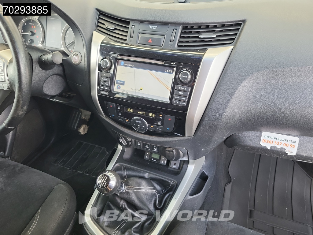 Nissan Navara 163pk Trekhaak Navi Airco Cruise Camera Parkeersensoren Standkachel Werkplaatsinrichting Euro6 2m3 Airco Trekhaak Cruise control 16