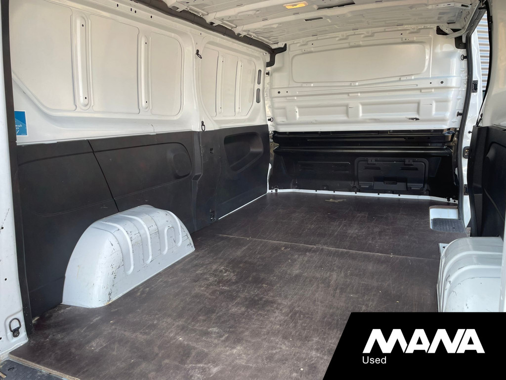 Nissan Primastar 2.0dCi 131PK L2H1 N-Connecta Carplay Navi Camera Trekhaak 7