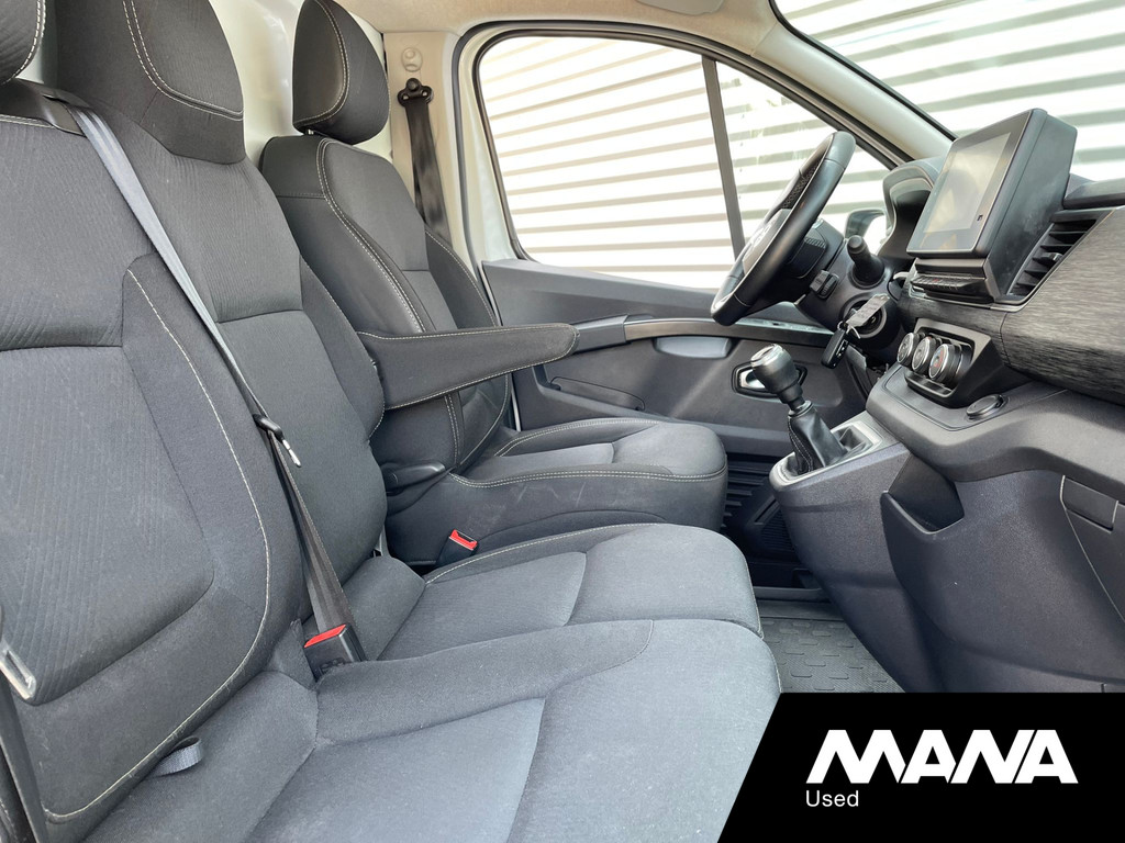 Nissan Primastar 2.0dCi 131PK L2H1 N-Connecta Carplay Navi Camera Trekhaak 9