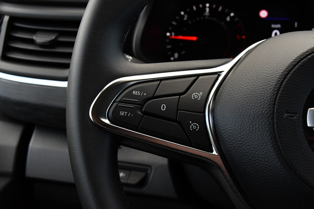 Nissan Primastar 2.0 dCi 150 L2H1 DC Black Edition 5 Jaar Garantie, Camera, Cruise, LED, Stoelverwarming, 2 x Schuifdeur, Clima, Automaat, Keyless, Uniek! 17