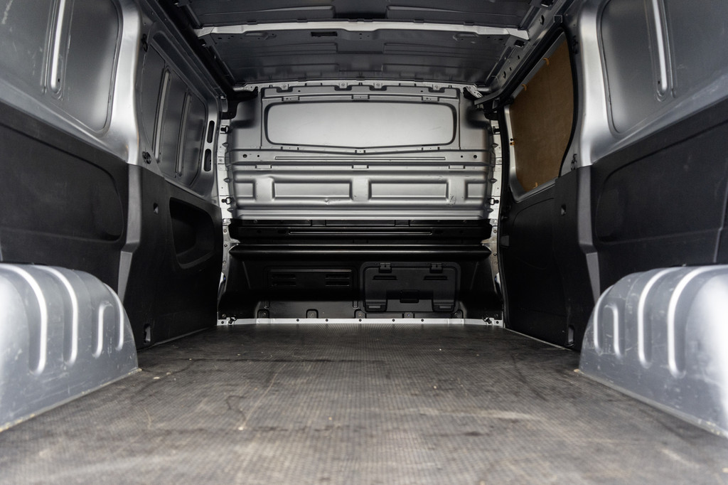 Nissan Primastar dCi L2H1 Acenta | Automaat | 150PK | LED | Cruise | PDC | Airco | Euro 6 10