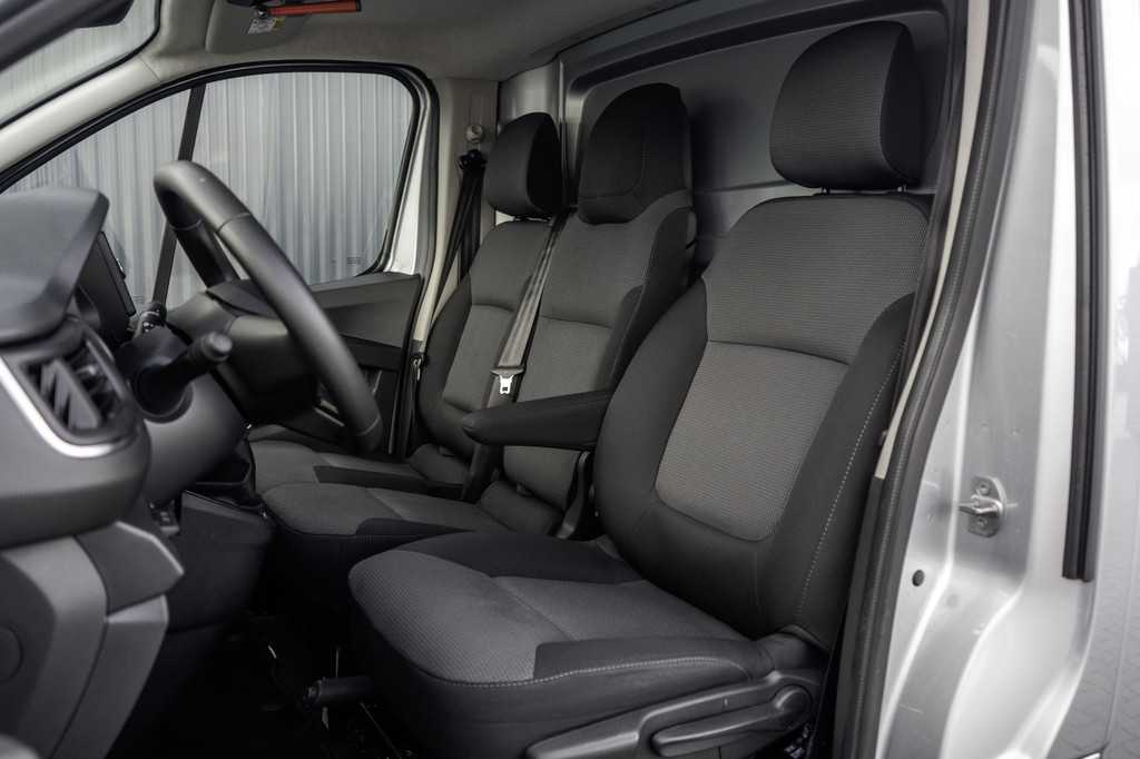 Nissan Primastar dCi L2H1 | Automaat | LED | Cruise | PDC | Euro 6 12