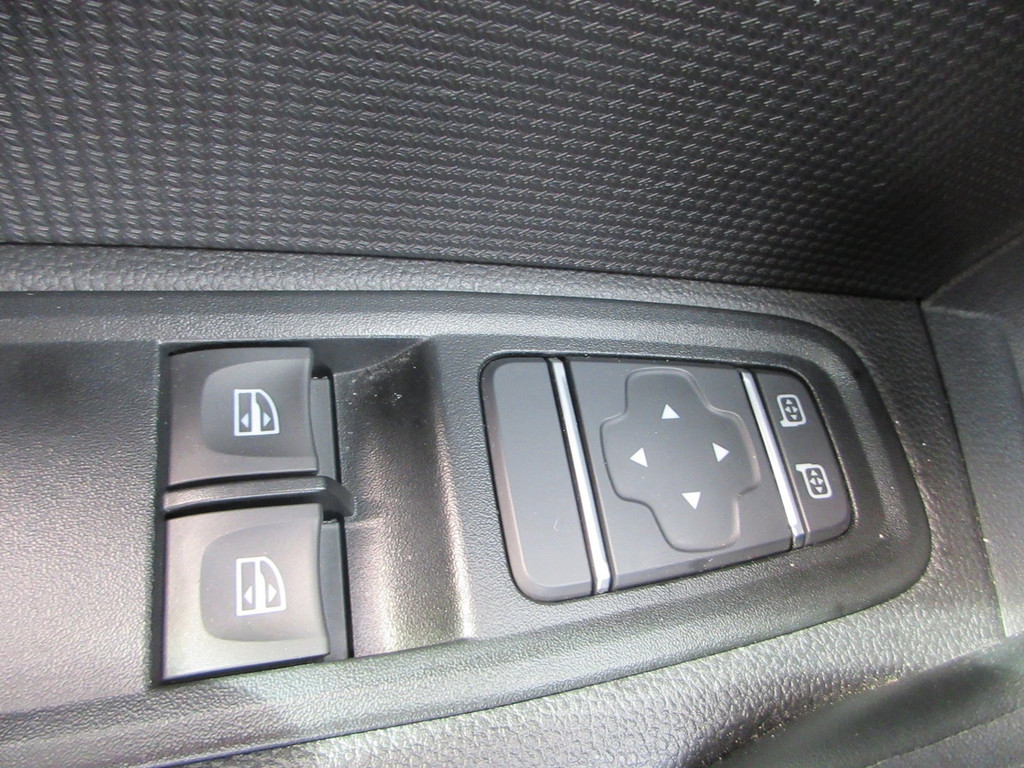 Nissan TOWNSTAR L1 44 kWh airco 3 zits 13