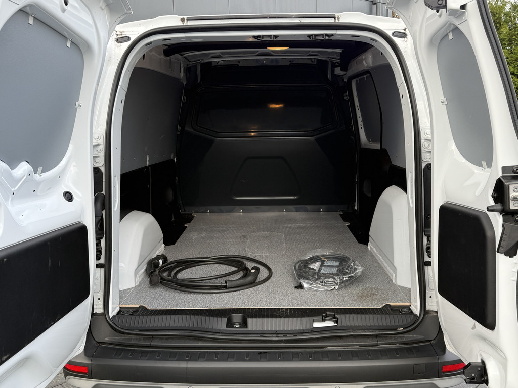 Nissan Townstar N-Connecta TEKNA L2H1 / 45 kWh / 100% Elektrisch / Fabrieksgarantie / 5.907 km / Camera / ECC / Cruise / Apple carplay / Android auto 8