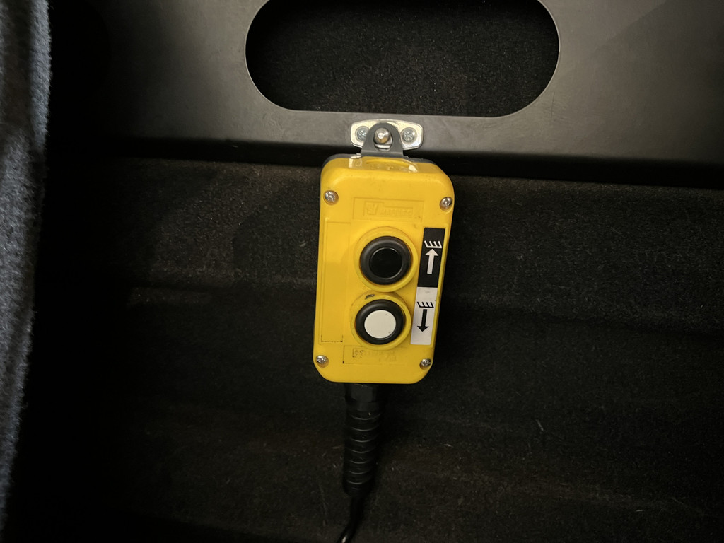 Nissan e-NV200 Business 40 kWh Kipper / Veeg-Vuil-kipper / 100% Elektrisch / Airco / Cruise Control / Navigatie / 40.200 KM !! 10