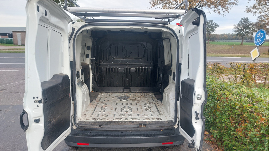 Opel Combo 1.3 CDTi L1H1 Edition AIRCO BJ 2017 10