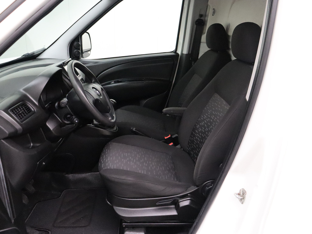 Opel Combo 1.3 CDTi L1H1 Edition | Navigatie | Airco | Cruise | Trekhaak 19
