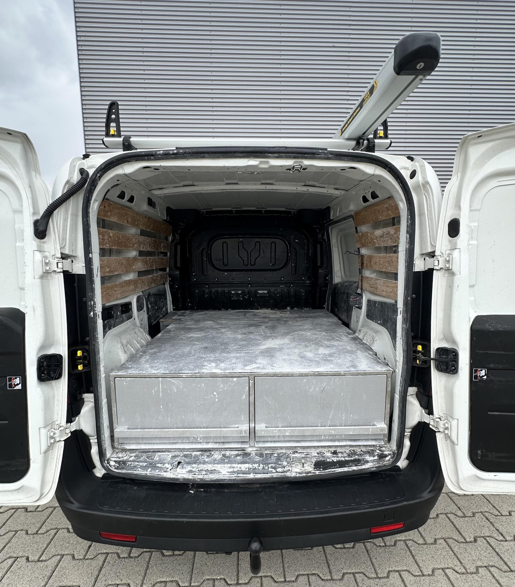 Opel Combo 1.3 CDTi L1 Sport MARGE 12