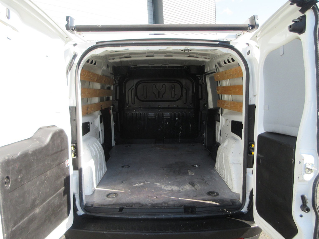 Opel Combo 1.3 CDTi L2, Euro 6, Airco, Imperiaal. Marge Auto. 7