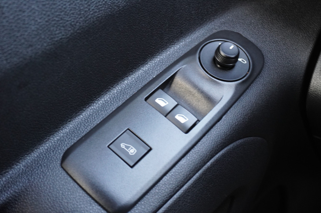 Opel Combo 1.5D 100PK EURO 6 - Airco - Navi - Cruise - â¬10.499,- Excl 16