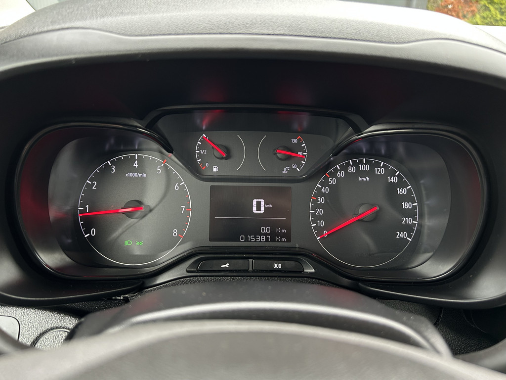 Opel Combo 1.5D 102 PK / L1H1 / UNIEK 15.387 KM !! / 1e EIG. / 6 BAK / AIRCO / CRUISE / BLUETOOTH / PDC 11