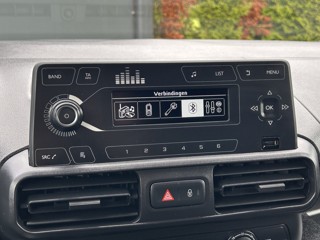 Opel Combo 1.5D 102 PK / L1H1 / UNIEK 15.387 KM !! / 1e EIG. / 6 BAK / AIRCO / CRUISE / BLUETOOTH / PDC 14