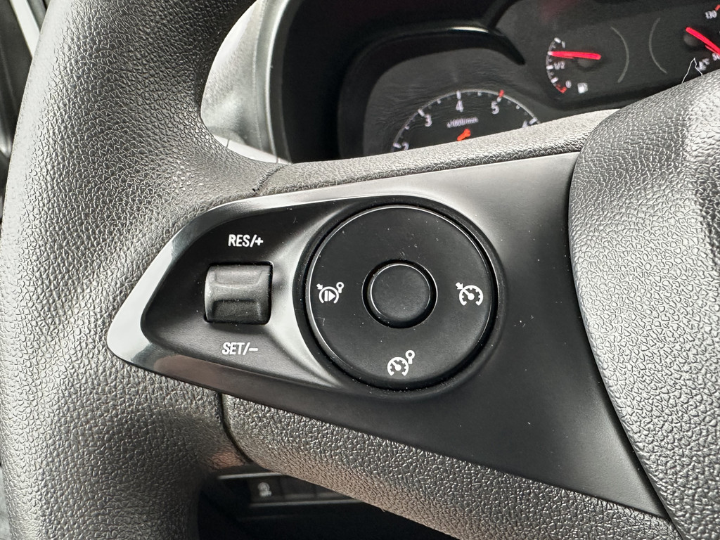 Opel Combo 1.5D 102 PK / L2H1 / 1e EIG. / SORTIMO INRICHTING / NAVI / CRUISE / AIRCO / APPLE CARPLAY 12