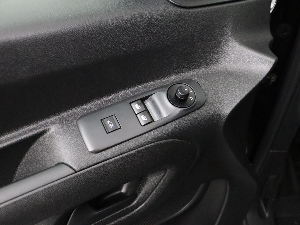 Opel Combo 1.5D L1H1 Edition | Navigatie | Airco | Cruise | Betimmering 8