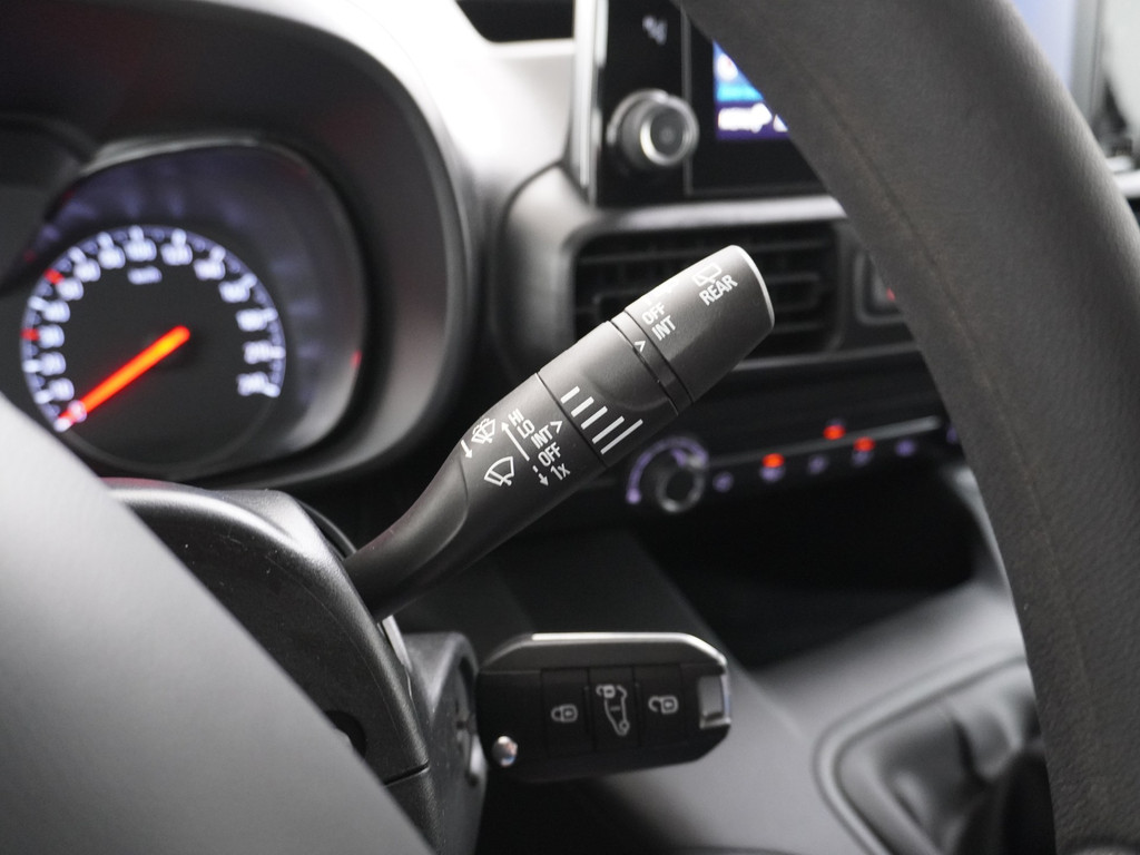 Opel Combo 1.5D L2H1 102PK, Cruise Control, Navigatie, Climat, EX Lease 20