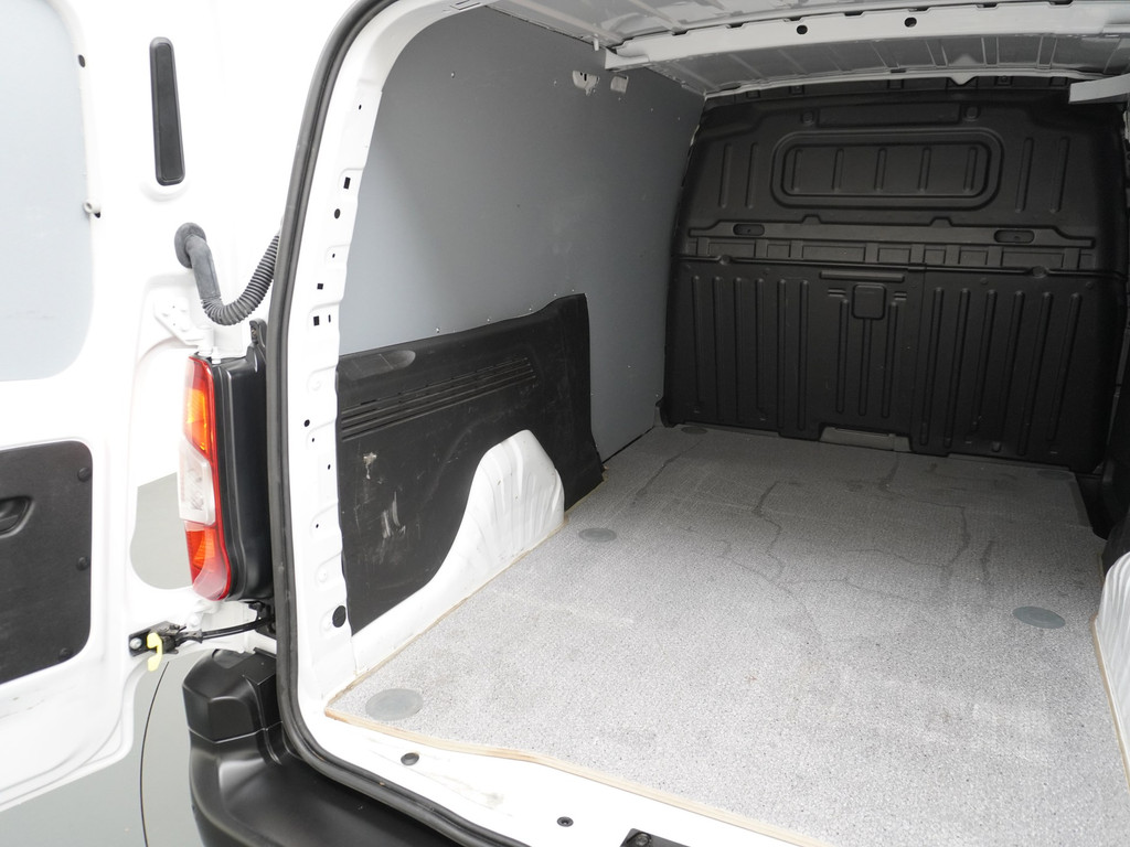 Opel Combo 1.5D L2H1 102PK, Cruise Control, Navigatie, Climat, EX Lease 9