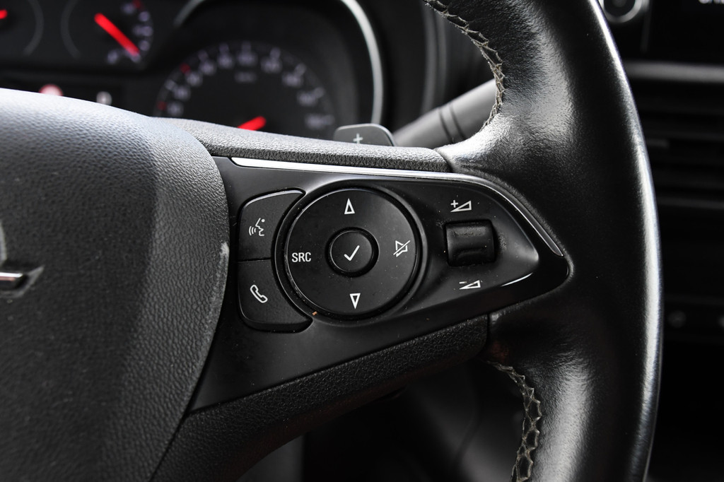 Opel Combo 1.5D L2H1 Black Edition Camera, Cruise, Carplay, Automaat, 130pk, Multimedia, Trekhaak, Keyless, Uniek! 17