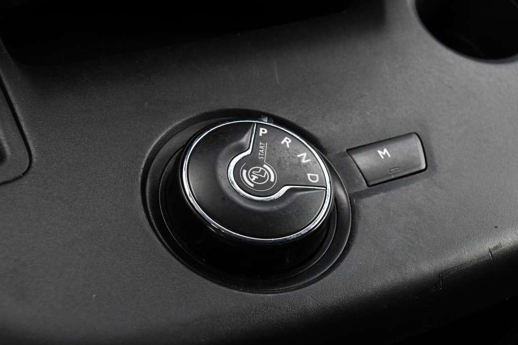 Opel Combo 1.5D L2H1 Black Edition Camera, Cruise, Carplay, Automaat, 130pk, Multimedia, Trekhaak, Keyless, Uniek! 19