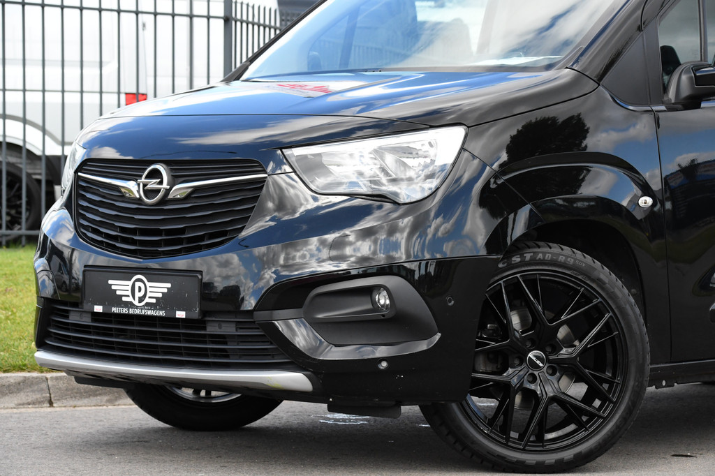 Opel Combo 1.5D L2H1 Black Edition Camera, Cruise, Carplay, Automaat, 130pk, Multimedia, Trekhaak, Keyless, Uniek! 7
