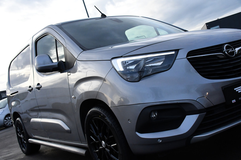 Opel Combo 1.5D L2H1PB Edition Camera, Cruise, Carplay, LED, 130pk, Automaat, Keyless, Multimedia, Uniek! 19