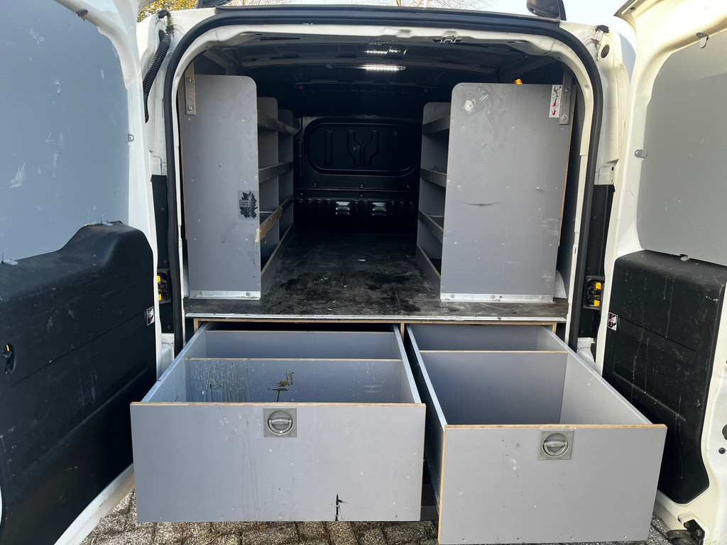 Opel Combo 1.6 CDTi L2H1 Edition 10