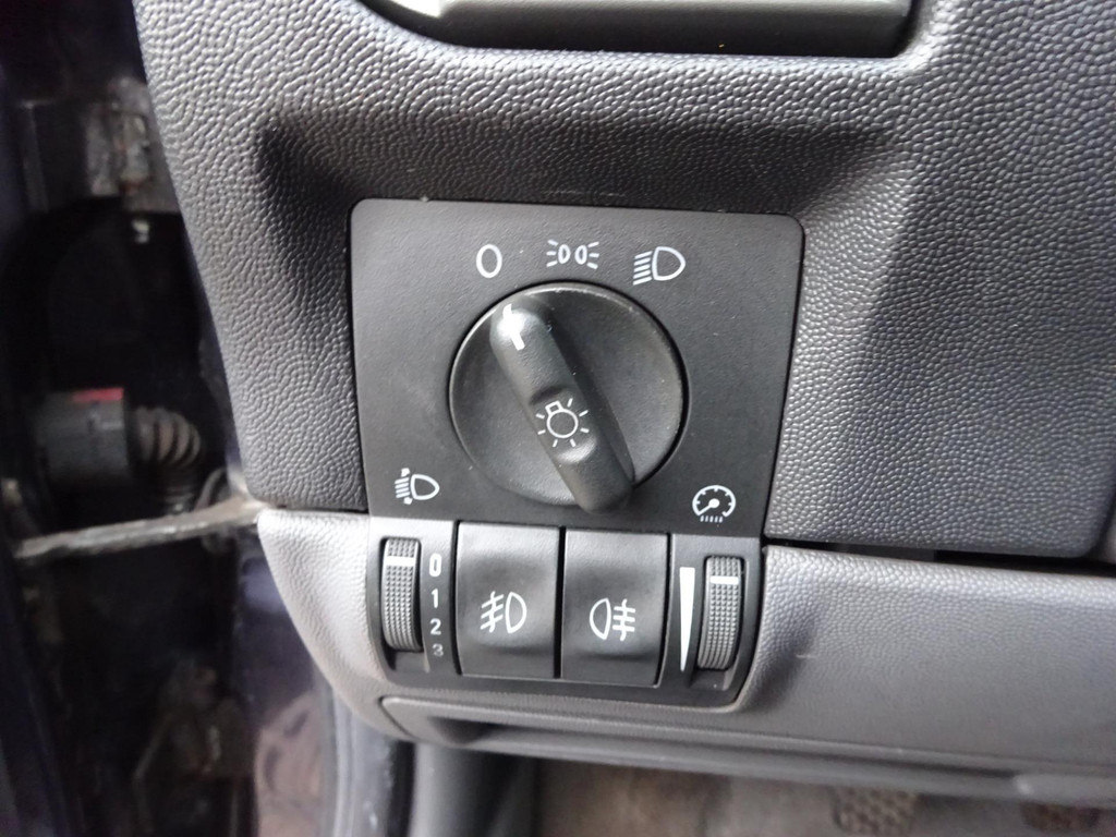 Opel Combo 1.7 CDTi UNIEK 1STE EIGENAAR ZEER LAGE KILOMETERSTAND ZEER MOOI 14