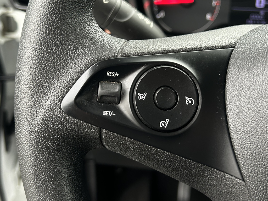 Opel Combo Opel Combo 1.5D 102 PK / L2H1 / 81.776 KM !! / 1e EIG. / SORTIMO INRICHTING / AIRCO / CRUISE / NAVI / APPLE CARPLAY / PDC 13