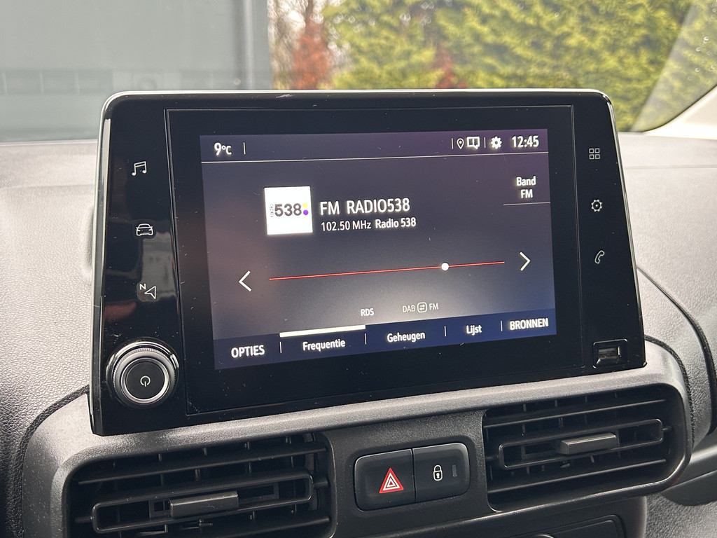 Opel Combo Opel Combo 1.5D 102 PK / L2H1 / 81.776 KM !! / 1e EIG. / SORTIMO INRICHTING / AIRCO / CRUISE / NAVI / APPLE CARPLAY / PDC 17