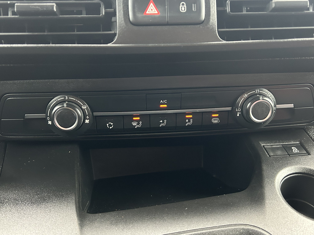 Opel Combo Opel Combo 1.5D 102 PK / L2H1 / 81.776 KM !! / 1e EIG. / SORTIMO INRICHTING / AIRCO / CRUISE / NAVI / APPLE CARPLAY / PDC 20