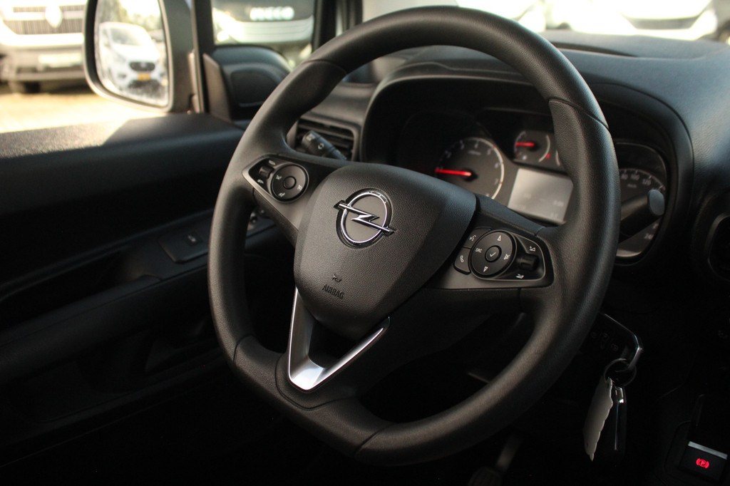 Opel Combo 1.5D 102pk L1H1 Edition | Climate | Camera | Lease 241,- p/m 18