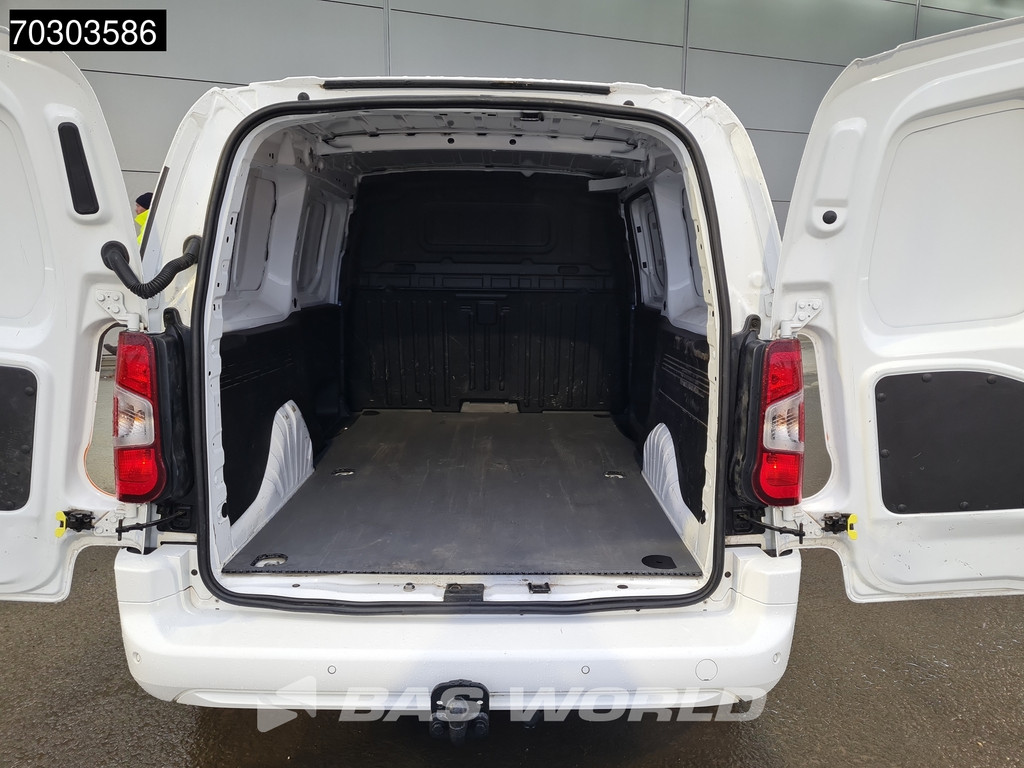 Opel Combo 130pk Automaat L2H1 Trekhaak LED Navi Airco Cruise Camera Parkeersensoren v+a Euro6 L2 Airco Trekhaak Cruise control 7